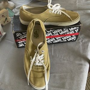Vans Tennis Shoe